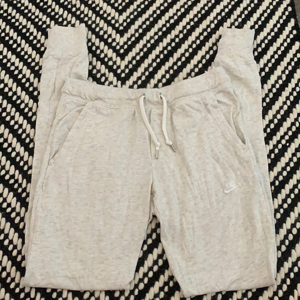 Nike joggers
